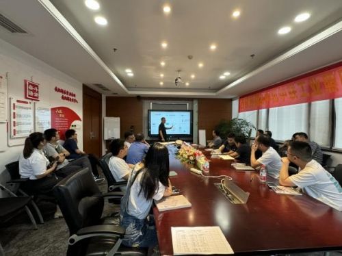 西顿照明与中机中联工程开展工业照明产品技术交流会，共探技术合作新篇章